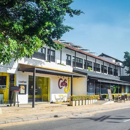 City Beds Negombo Zewnętrze zdjęcie