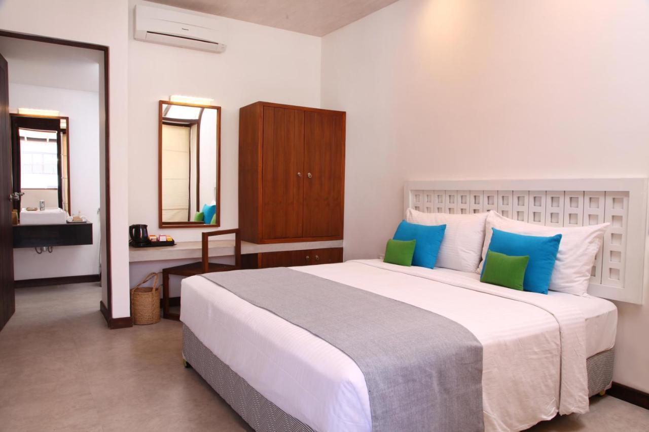 City Beds Negombo Zewnętrze zdjęcie