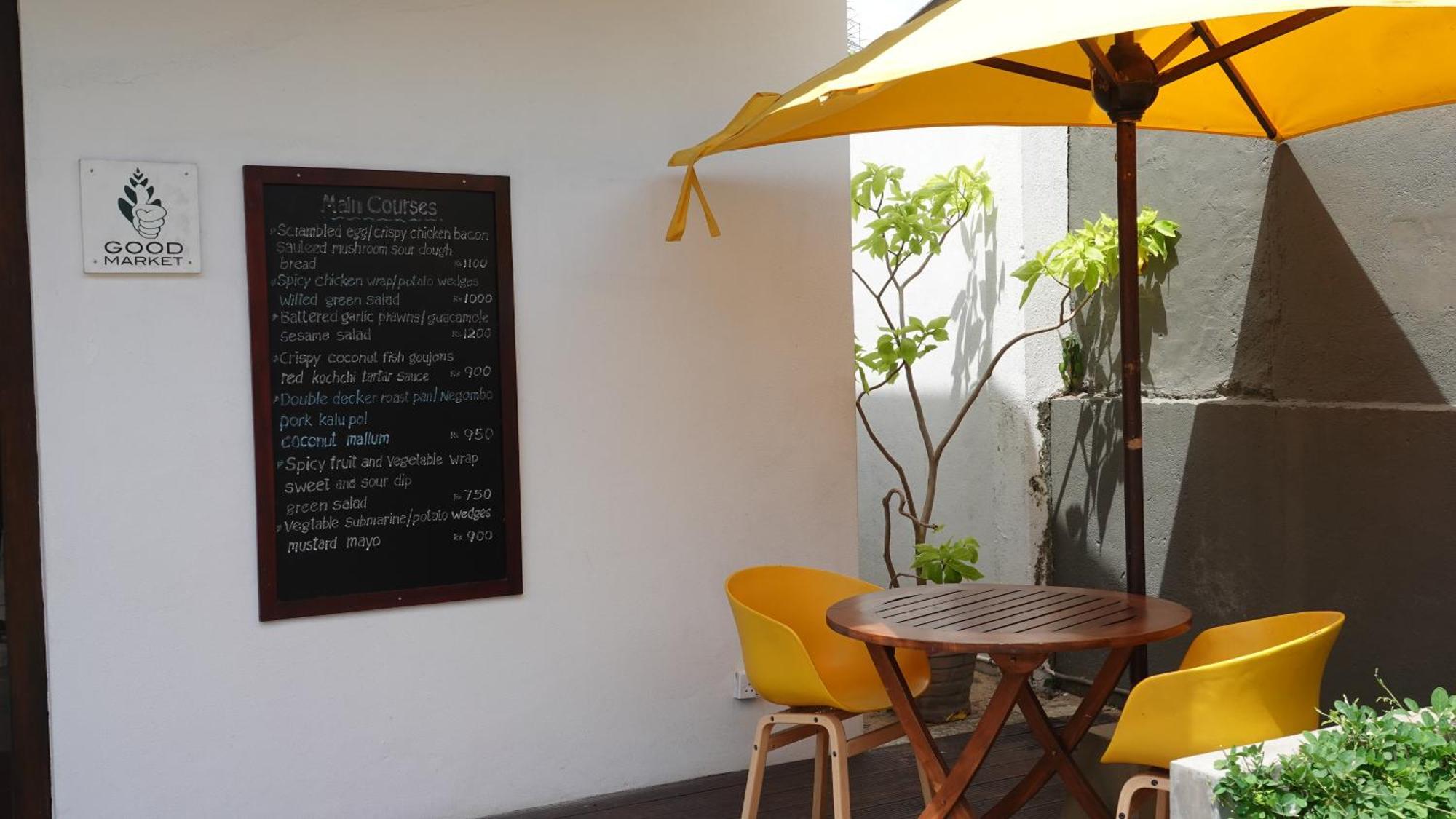 City Beds Negombo Zewnętrze zdjęcie